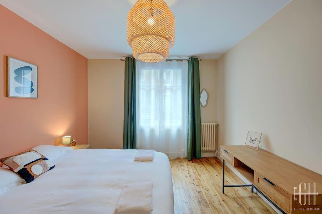 Apartment L'oeillet - Place Plumereau