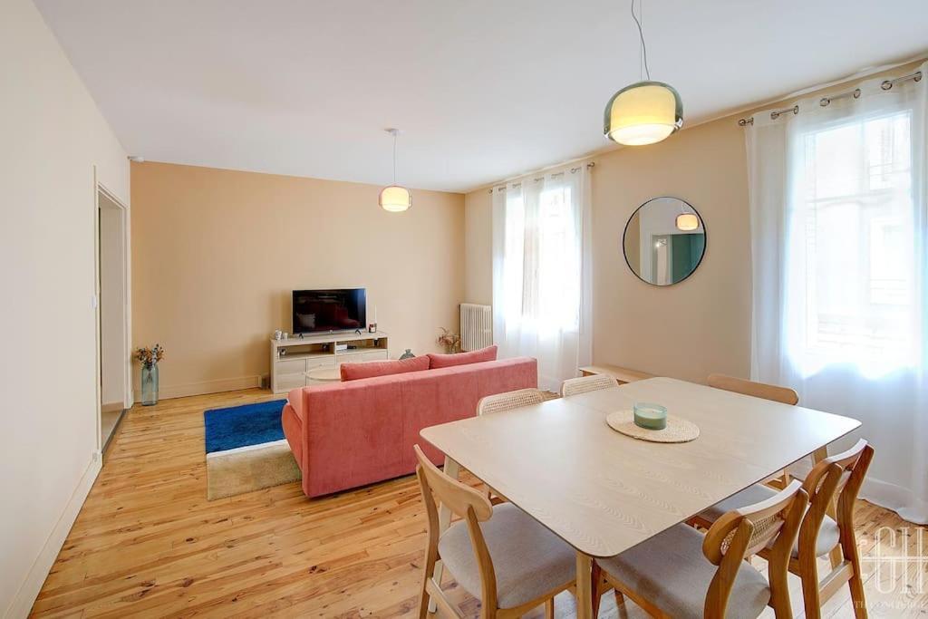 L'oeillet - Place Plumereau Apartment *