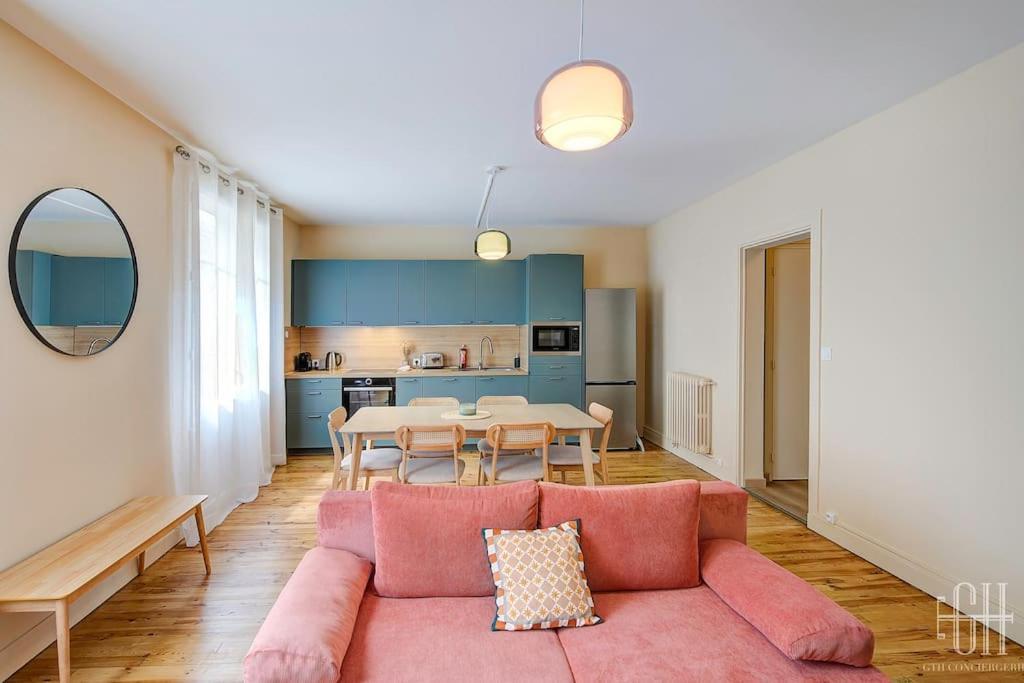 Apartment L'oeillet - Place Plumereau Tours