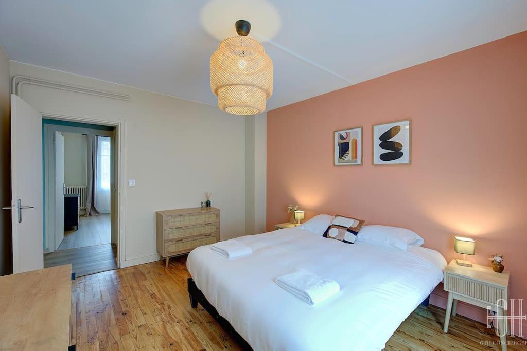 Apartment L'oeillet - Place Plumereau Tours